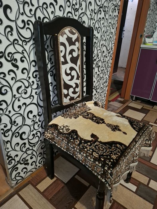 Продам стол из натурального дуба