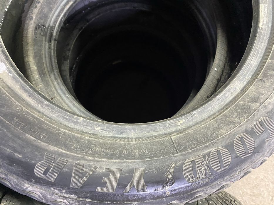 Гудиер на 16 215/60