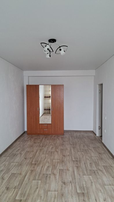 Сдам 3 ком квартиру  на дл срок.