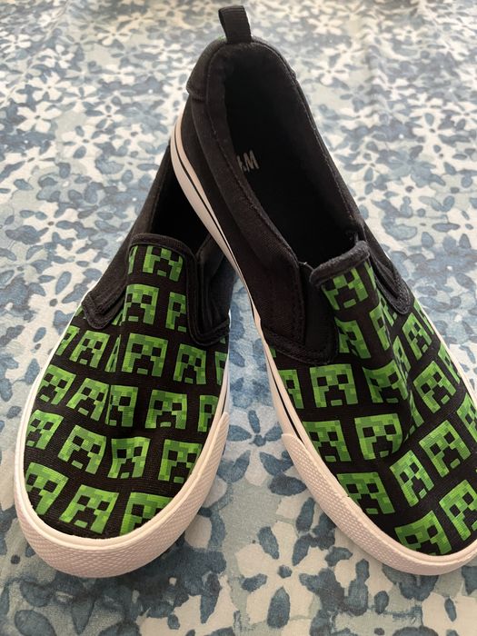 Tenisi Minecraft H&M marimea 33 /adidasi Tex