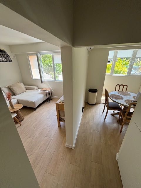 Продава се Тристаен апартамент в Бургас, Меден рудник - зона В - 90 кв.м за 1667 €/кв.м - Снимка #3