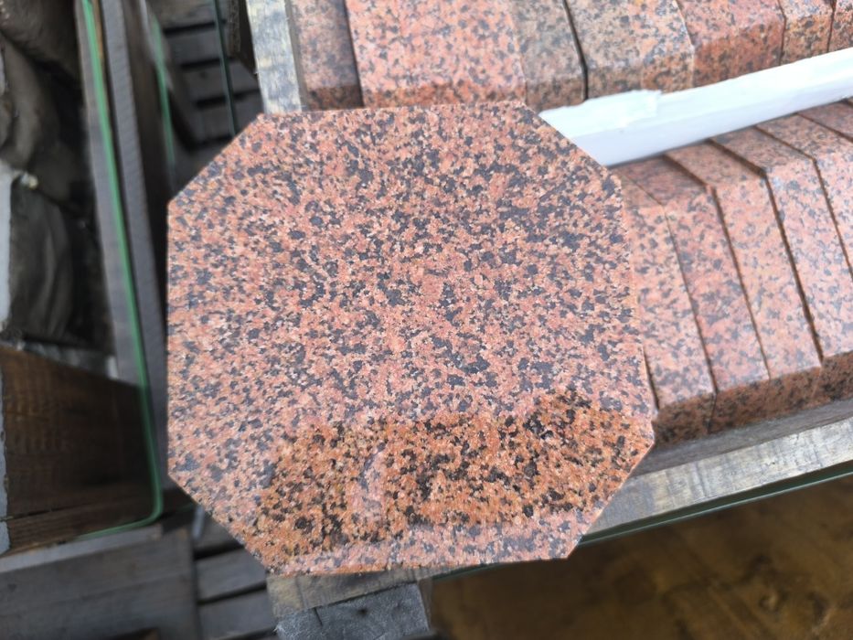 Продам гранит Кордай