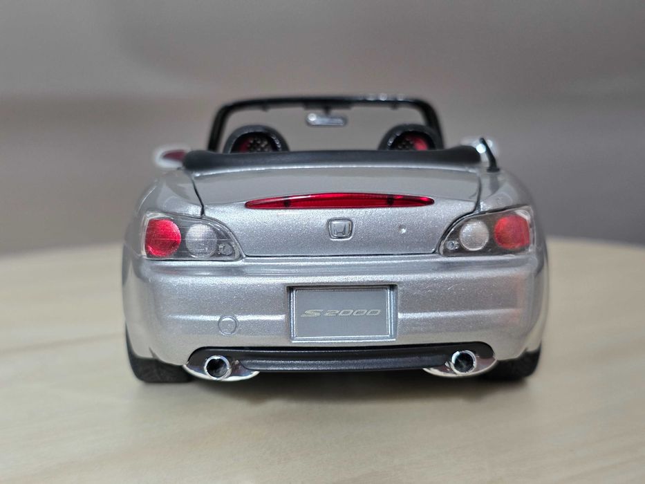 Macheta Auto 1/18 Maisto Honda S2000