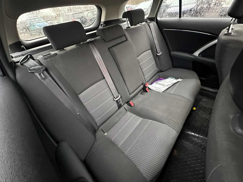 НА ЧАСТИ Toyota Avensis 2012г 2. 0 D-4D 124 к. с.