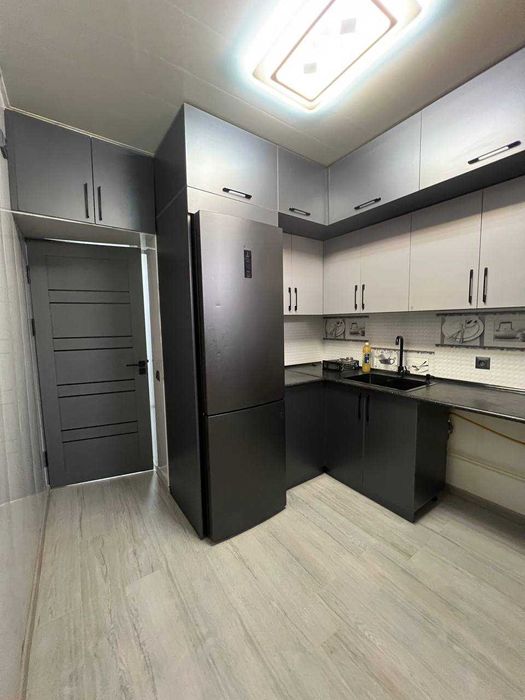 3к Лабзак, 65м², 2/4, кирпич, евро, центр рядом`