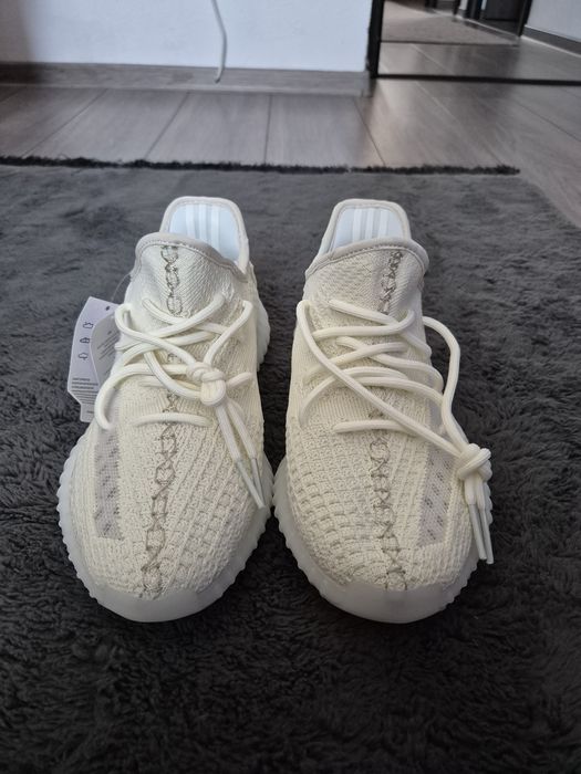 Adidas Yeezy Boost 350 v2 Bone Sneakers