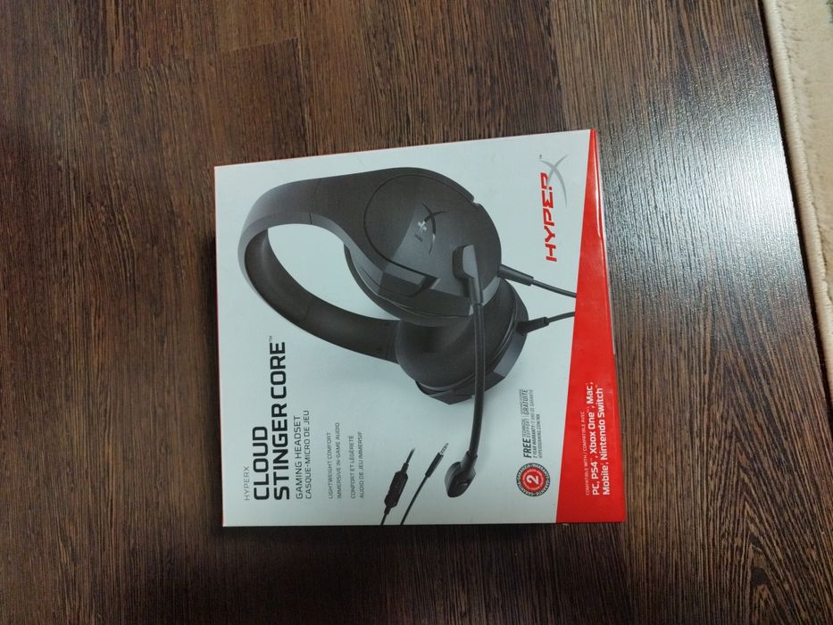 Продаю наушники hyperx stinger core