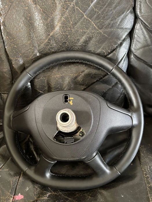 volan cu airbag dacia duster 2020