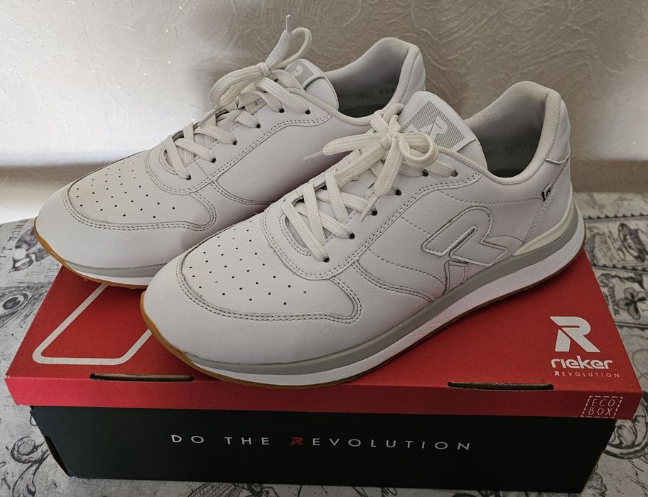 Кеды, кроссовки женские размер 40