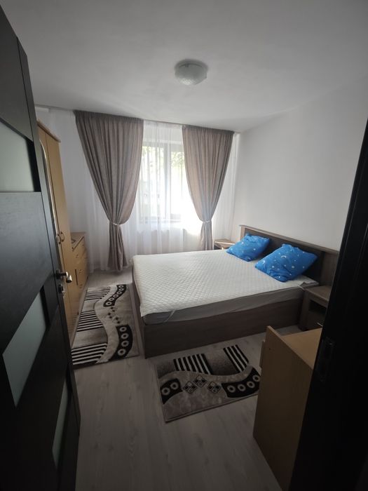 Apartament de închiriat