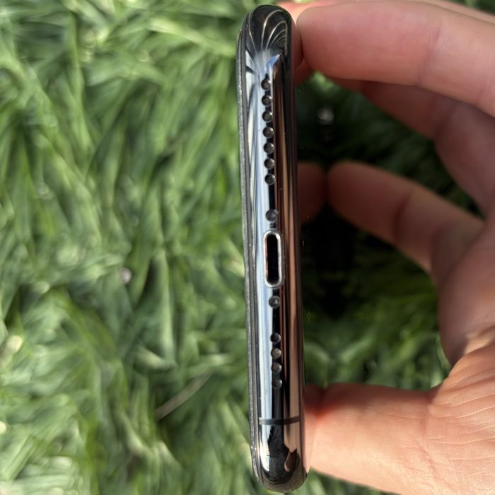iPhone XS Max 64GB Space Gray