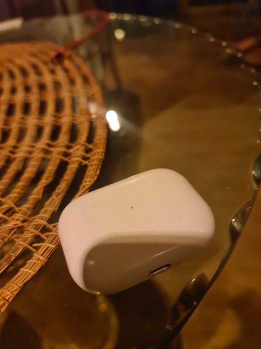 Слушалки Air pro apple