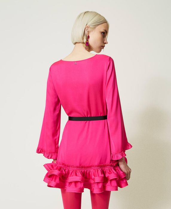 Цикламена рокля Twinset ,с коланче  размер Л ,ново!