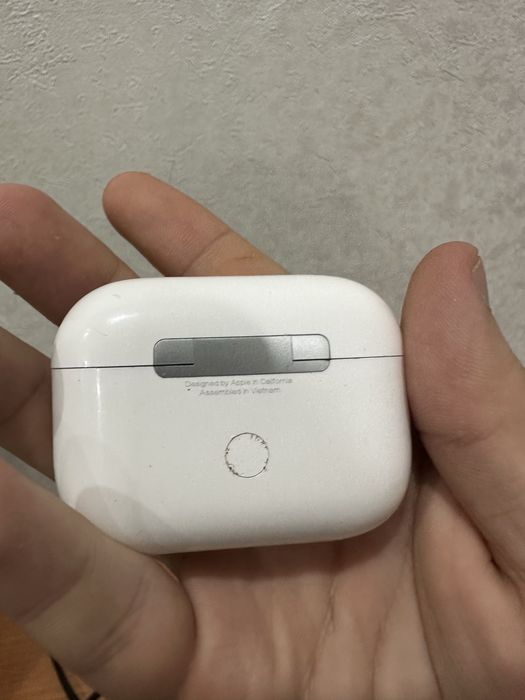Продам AirPods Pro (оригинал)