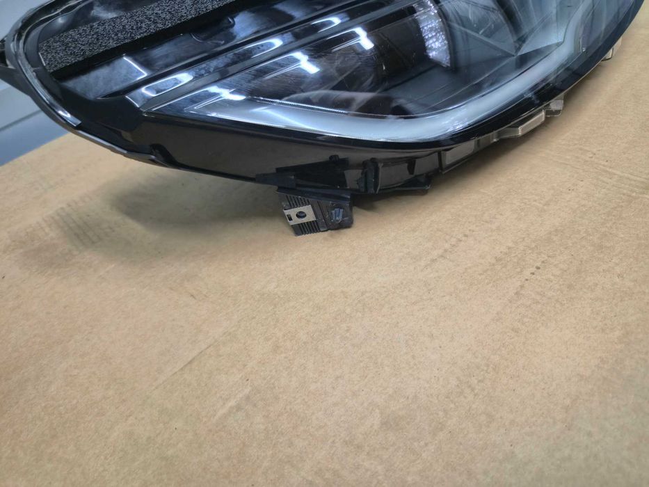 Far dreapta Tesla Model 3 Facelift Full LED An 2023 - 2026 cod  1760889-00-F
