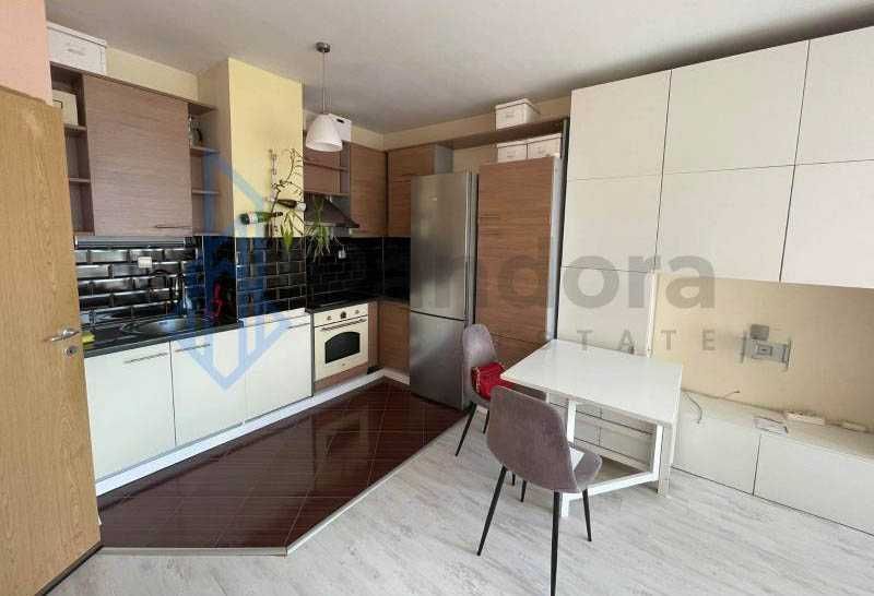 Дава се под наем Двустаен апартамент в София, Младост 1А - 68 кв.м за 450 € - Снимка #1