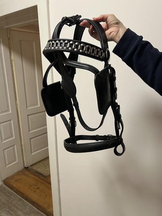 Capatane pt ham de trasura( am si alte articole pt hamuri de trasura)