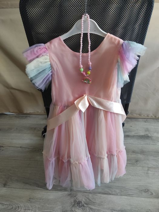 Платье детское. Возраст 6-7 лет.