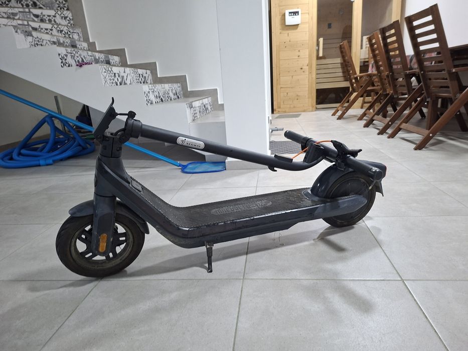 Trotineta electrica Ninebot E2Pro