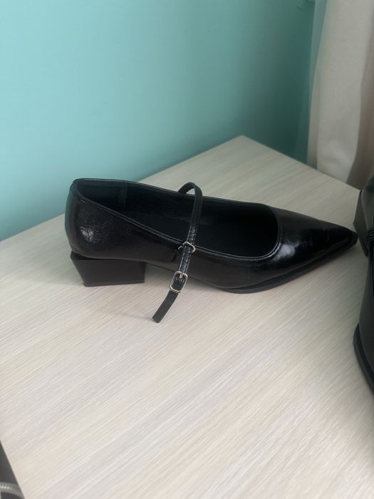 Дешево!Туфли женские