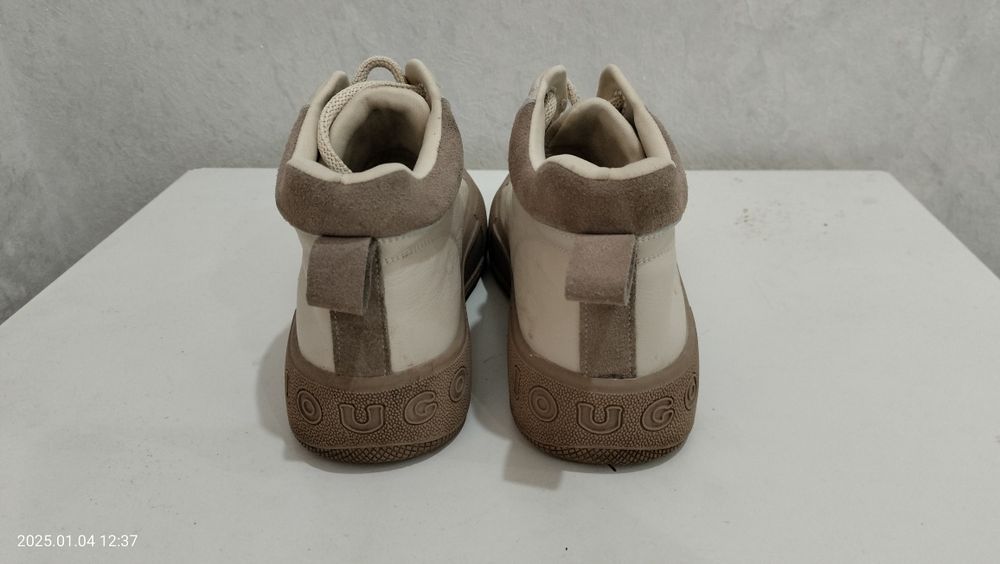 Продам женские ботинки 38 размер