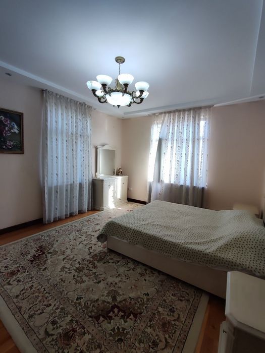 Кибрай продаётся евро дом 6+2-соток 7-комнат!