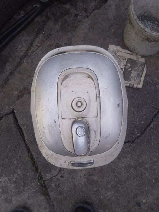 Мультиварка , возможно на запчасти