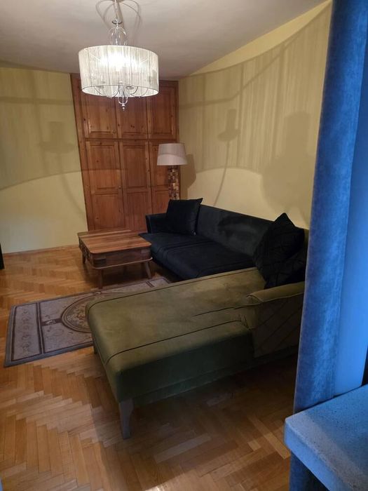 Дава се под наем Тристаен апартамент в София, Младост 1 - 117 кв.м за 749 € - Снимка #2