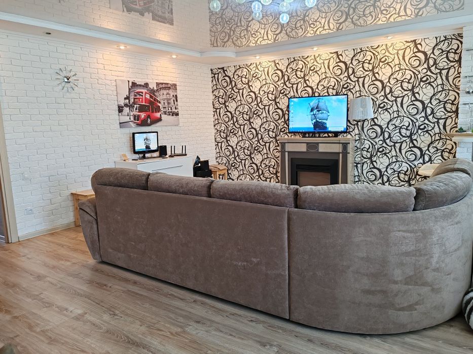 Срочно! Диван угловой раскладной