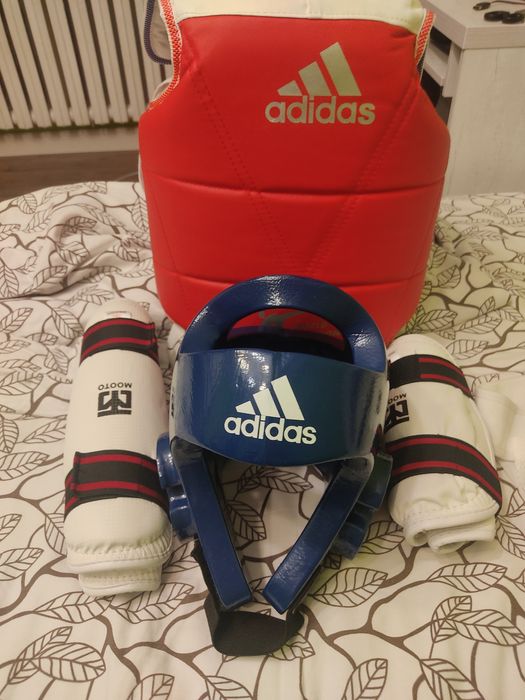 Продам набор таэхвандо