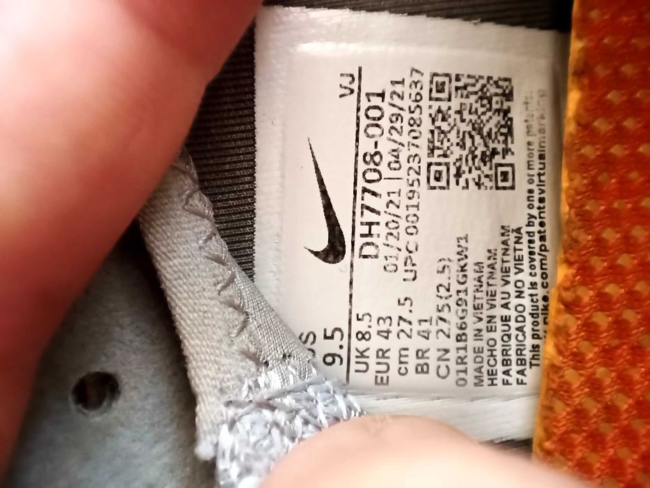 Кроссовки Nike привозные