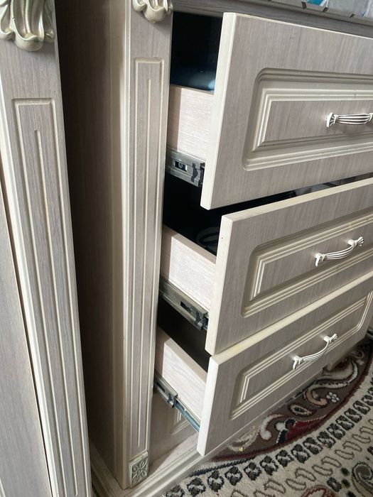 Shkaf sochish yig’sh shkaf remont mebel tamirlash mebel ko’chirish