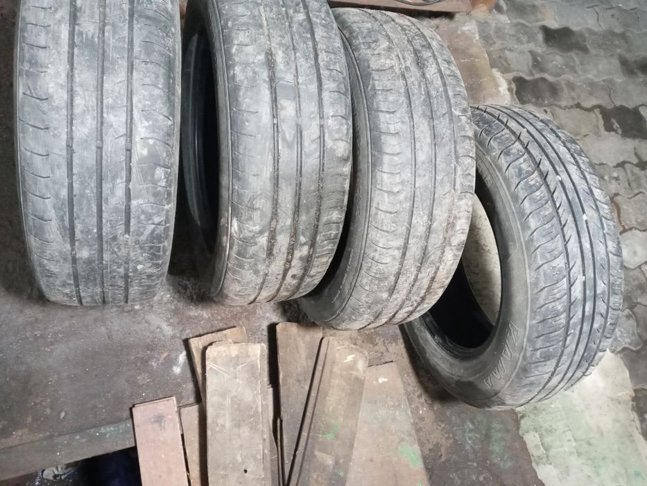 Шины б/у хорошие