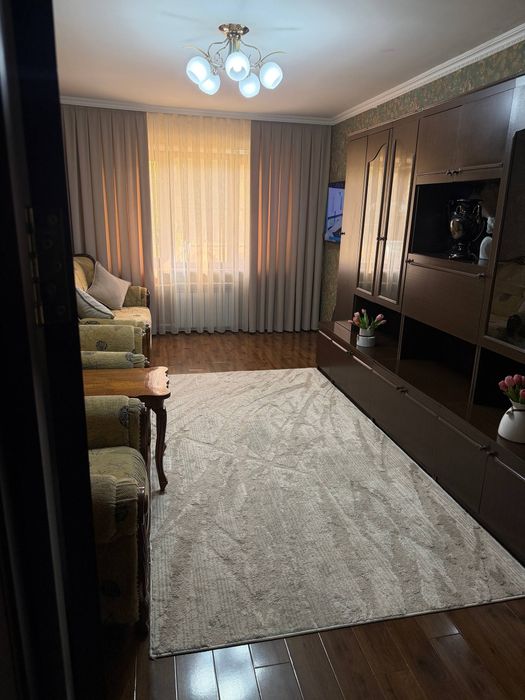 Продаётся 3х ком квартира на 1 этаже,ремонт хороший,ор:Горгаз,Нихол .