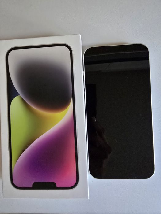 Продавам телефон iphome 14 plus