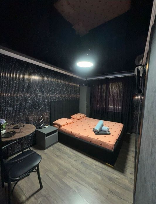 Сдаю однушку посуточно в центре