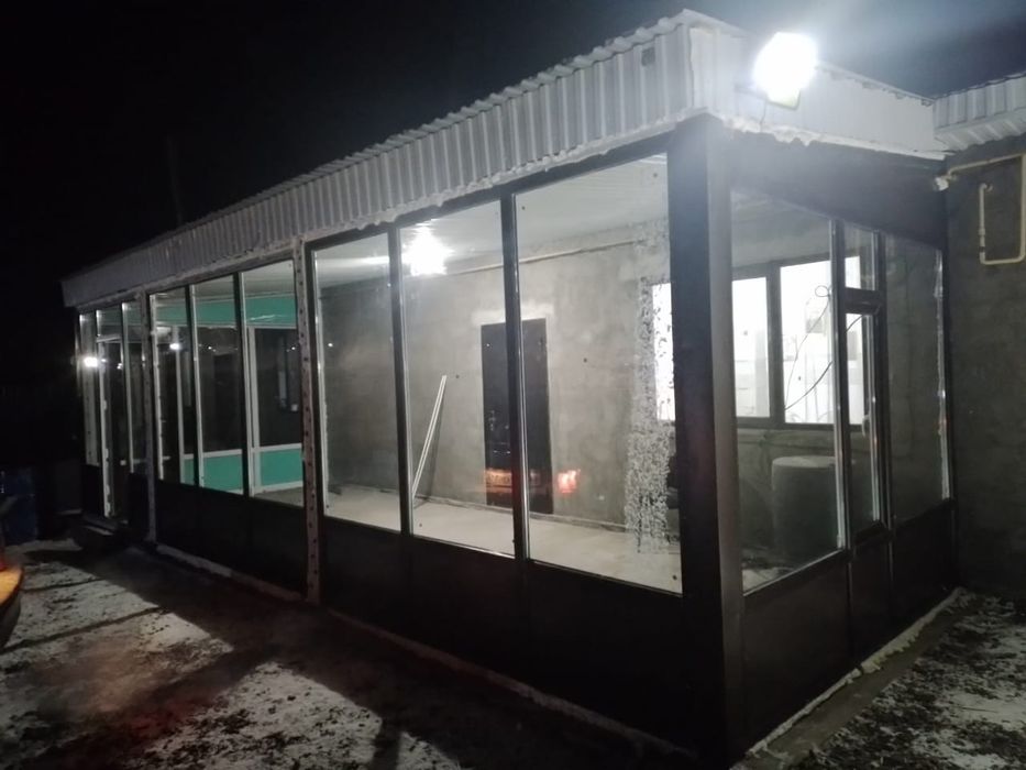 Пластиковые окна, балконы, двери.