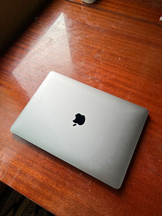 MacBook Pro 2020 M1 Apple 8гб