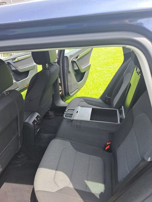VOLKSWAGEN Passat 2011 — imagine 4