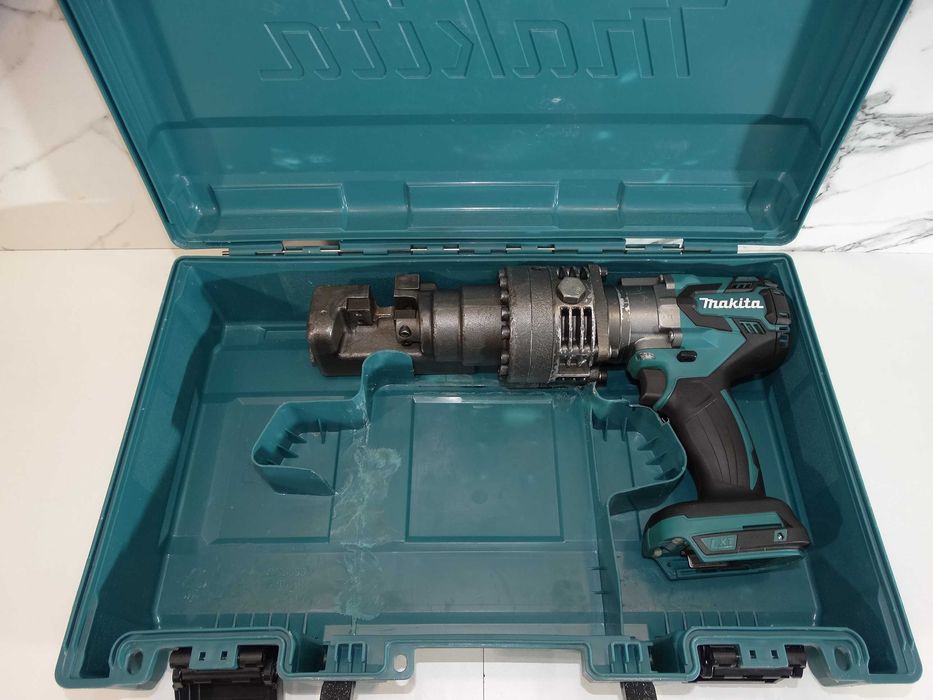 Makita DSC 163 - Машина за рязане на арматура до 16 мм