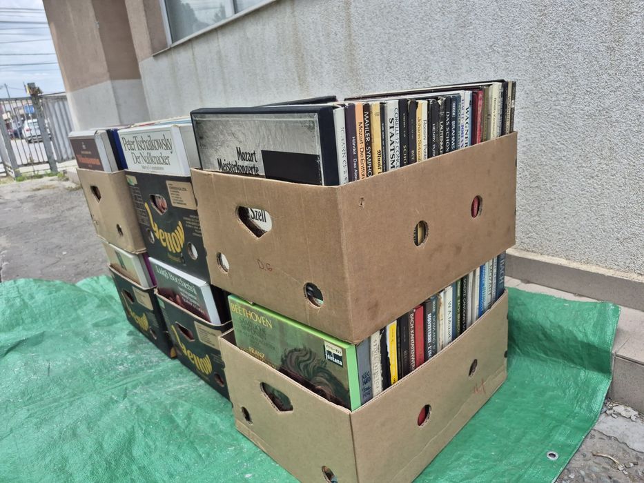 Vând lot 500Lp muzică clasică colectie mixta 3 lei un disc vinil