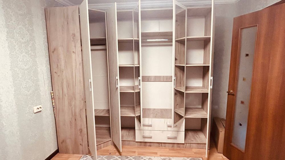 Продам комплект шкафов в спальню