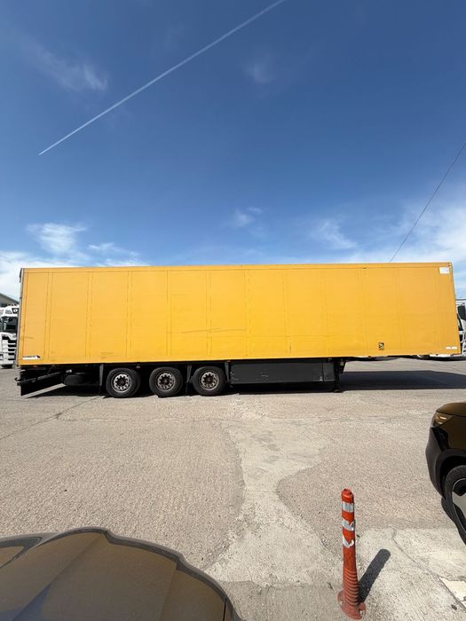 Schmitz Cargobull Semiremorca Frigorifică SCHMITZ Semiremorca Schmitz FRIGO - Carrier Maxim 1300, Impecabilă !