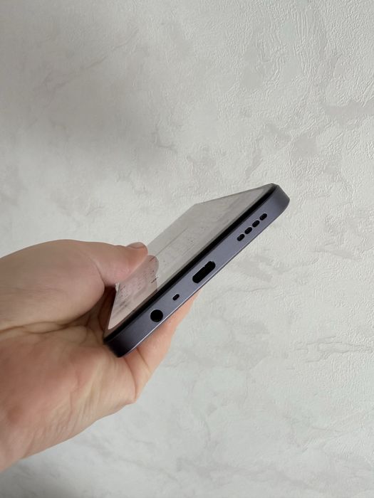 Продам REALMI NOTE 60 8GB 128 GB