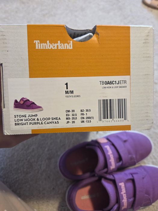 Adidasi mov Timberland 32.5