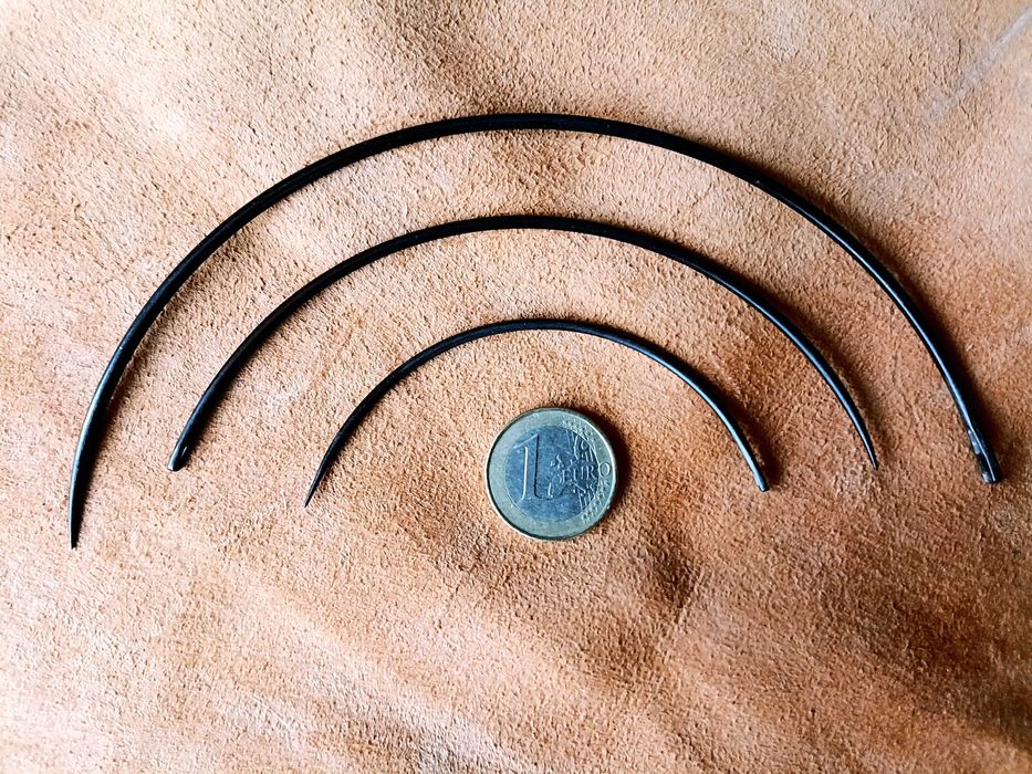 ЧешкиТапицерски,сарашки игли,игли за кожа,велур,платнища,матраци и др.