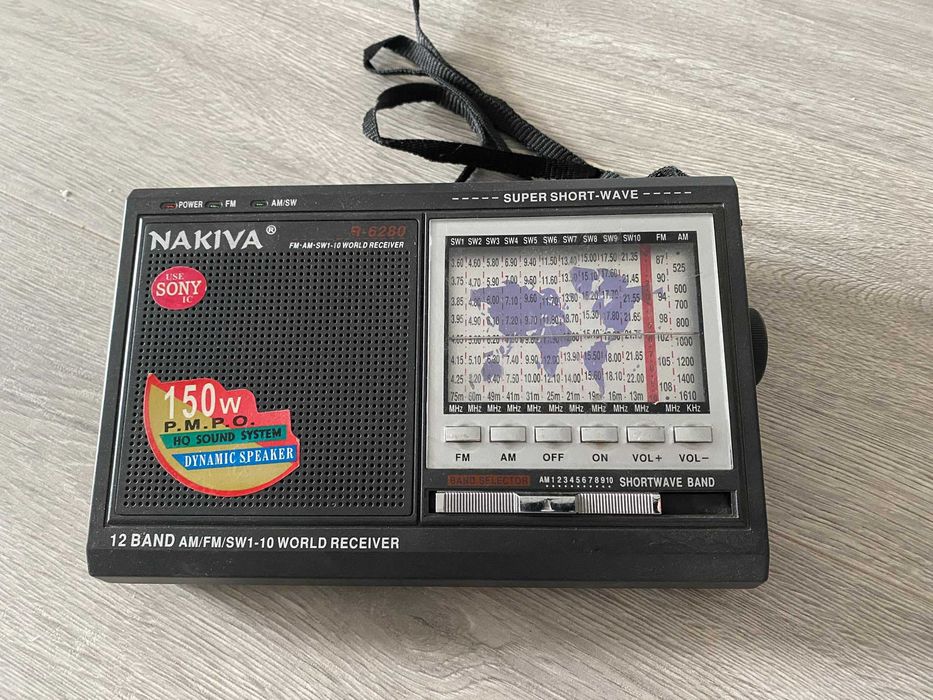 Radio portabil NAKIVA R-6280 World Receiver, 12 benzi, ideal pescuit, retro