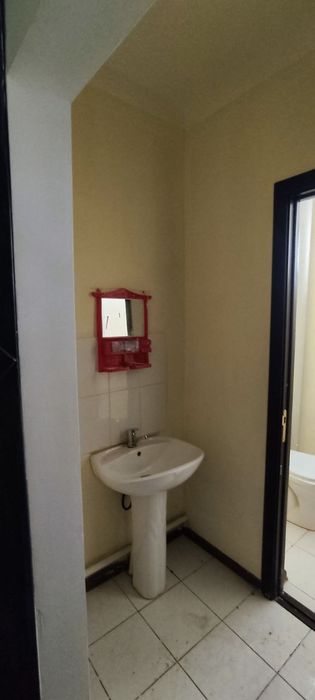 Куйчиликда 4 сотих катеж сотилади. 2017 йил курилган.