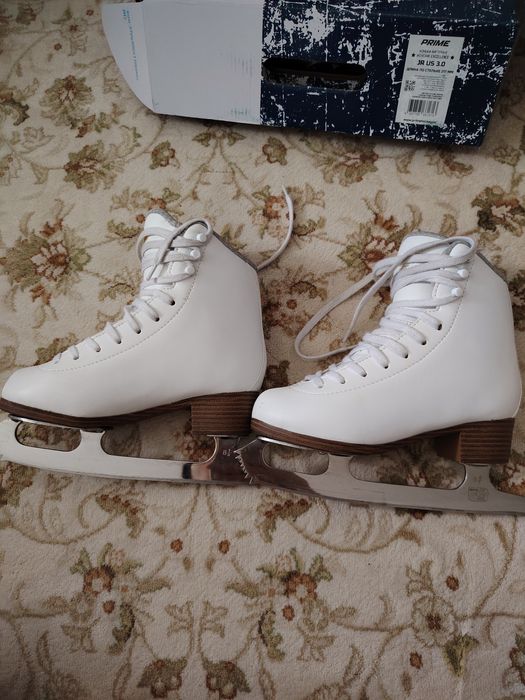 Коньки фигурные детские