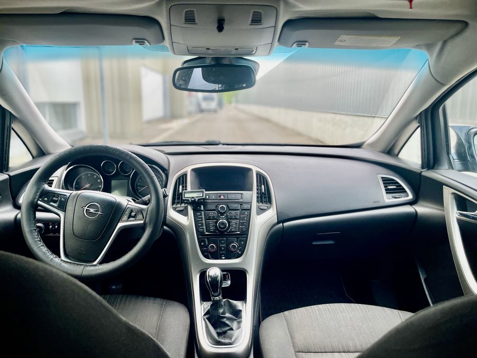 OPEL Astra 2012 — imagine 5